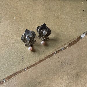 Elegant Silver and Pearl Earrings
